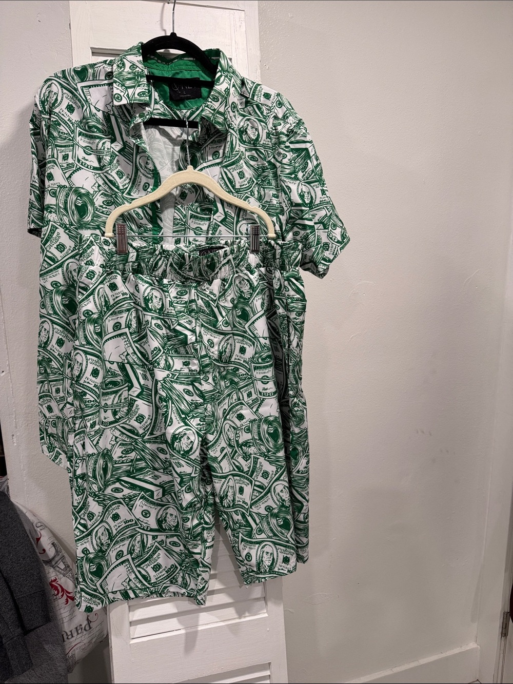 Set chort and shirt dollar print